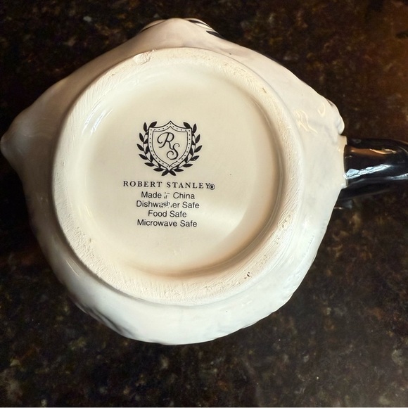 Robert Stanley Raccoon Mug with Flower Accent - Picture 8 of 8